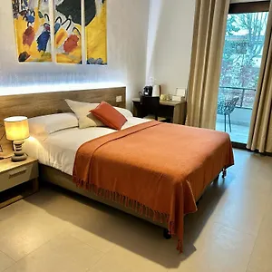 https://civico-29-rooms.hotelinveneto.com