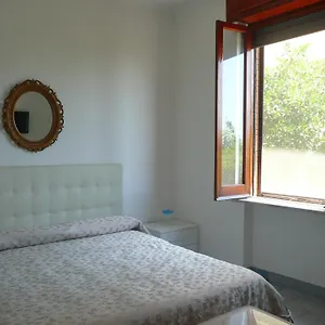 https://garden-house-ercolano.hotels-amalfi.com