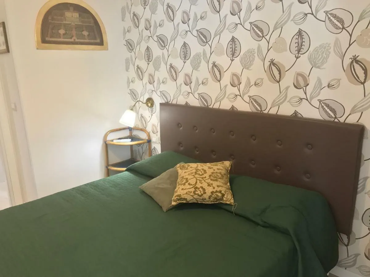 Aquila House Bed & Breakfast Catania